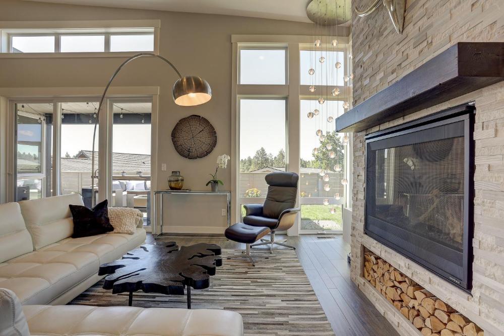 Ruby Peak Spacious & Comfortable Home - 30 day minimum home